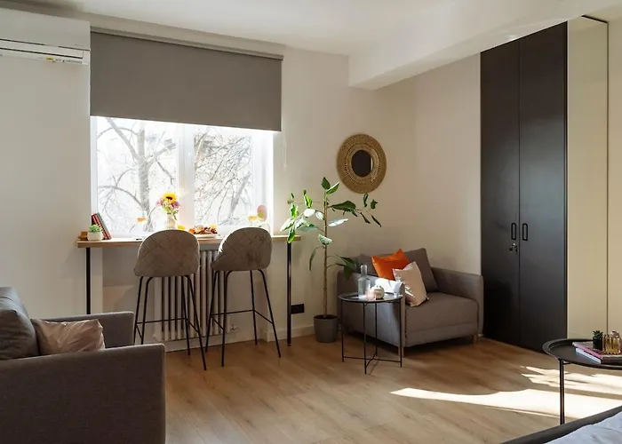 Aura - Old Town * Bukarest